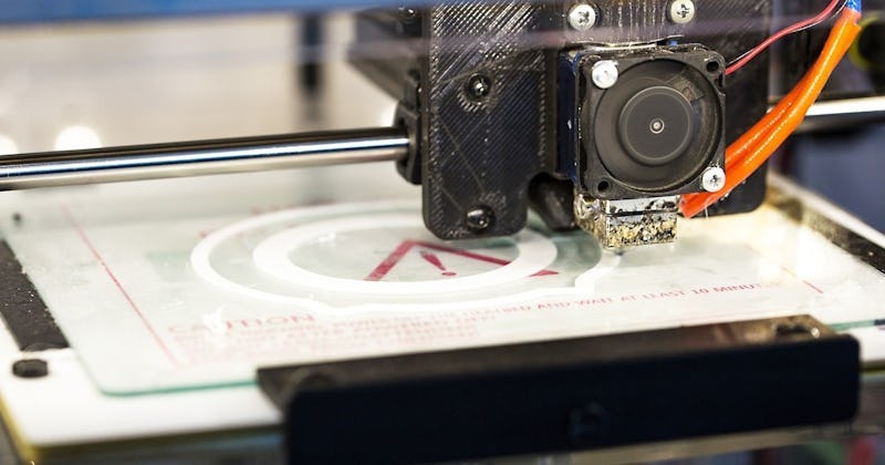 3dプリンターのヒートベッドに耐熱ガラス テンパックス を使用した事例3選 オーダーガラス板 Com 3dプリンターのヒートベッドに耐熱ガラス テンパックス を使用した事例3選 オーダーガラス板 Com