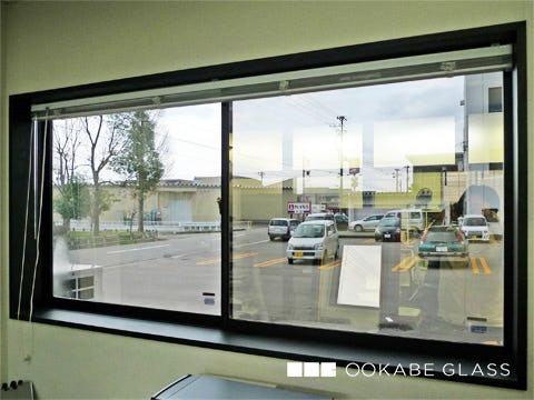 「熱線反射ガラス」を設置した窓 : 室内から見た場合