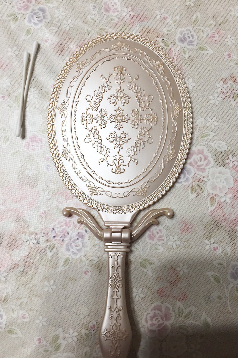 ノベルティの鏡修理に使用した「ガラスミラー」(2)